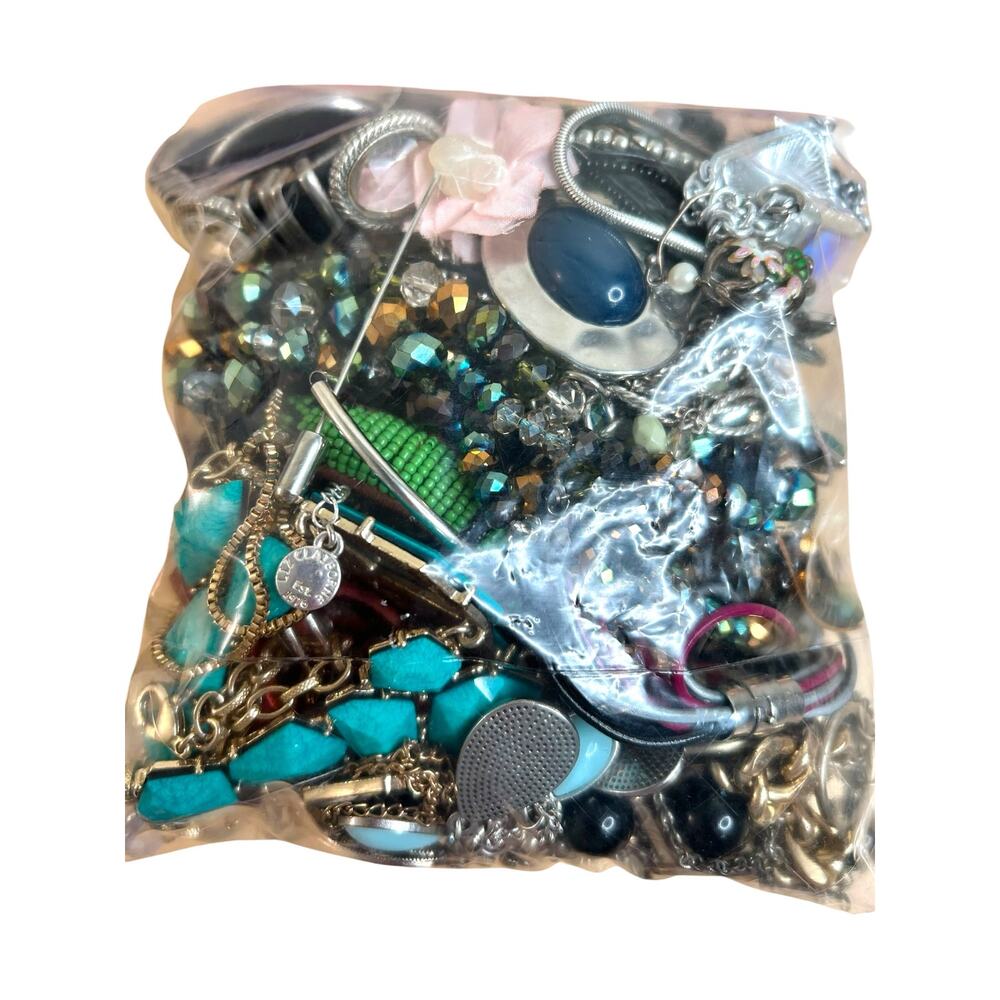 Craft Lot Jewelry Mixed Lot 2 LBS 7 oz Repurpose Upcycle Crafting Lot